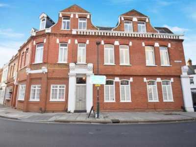 Apartment For Rent in Twickenham, United Kingdom