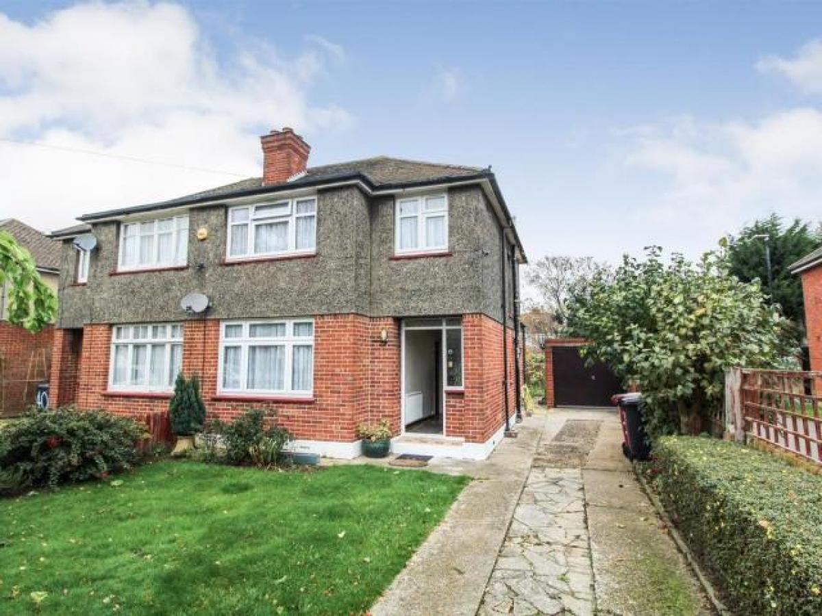 Picture of Home For Rent in Slough, Berkshire, United Kingdom