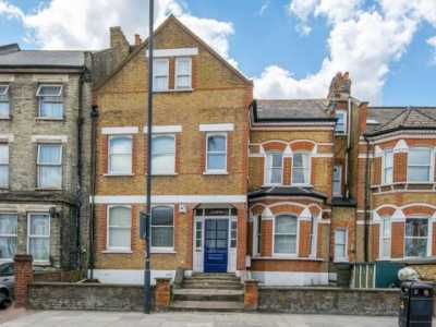 Apartment For Rent in 