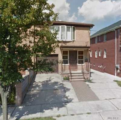 Apartment For Rent in Whitestone, New York