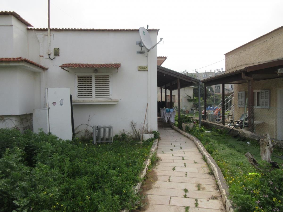Picture of Bungalow For Sale in Tel Aviv, Tel Aviv District, Israel