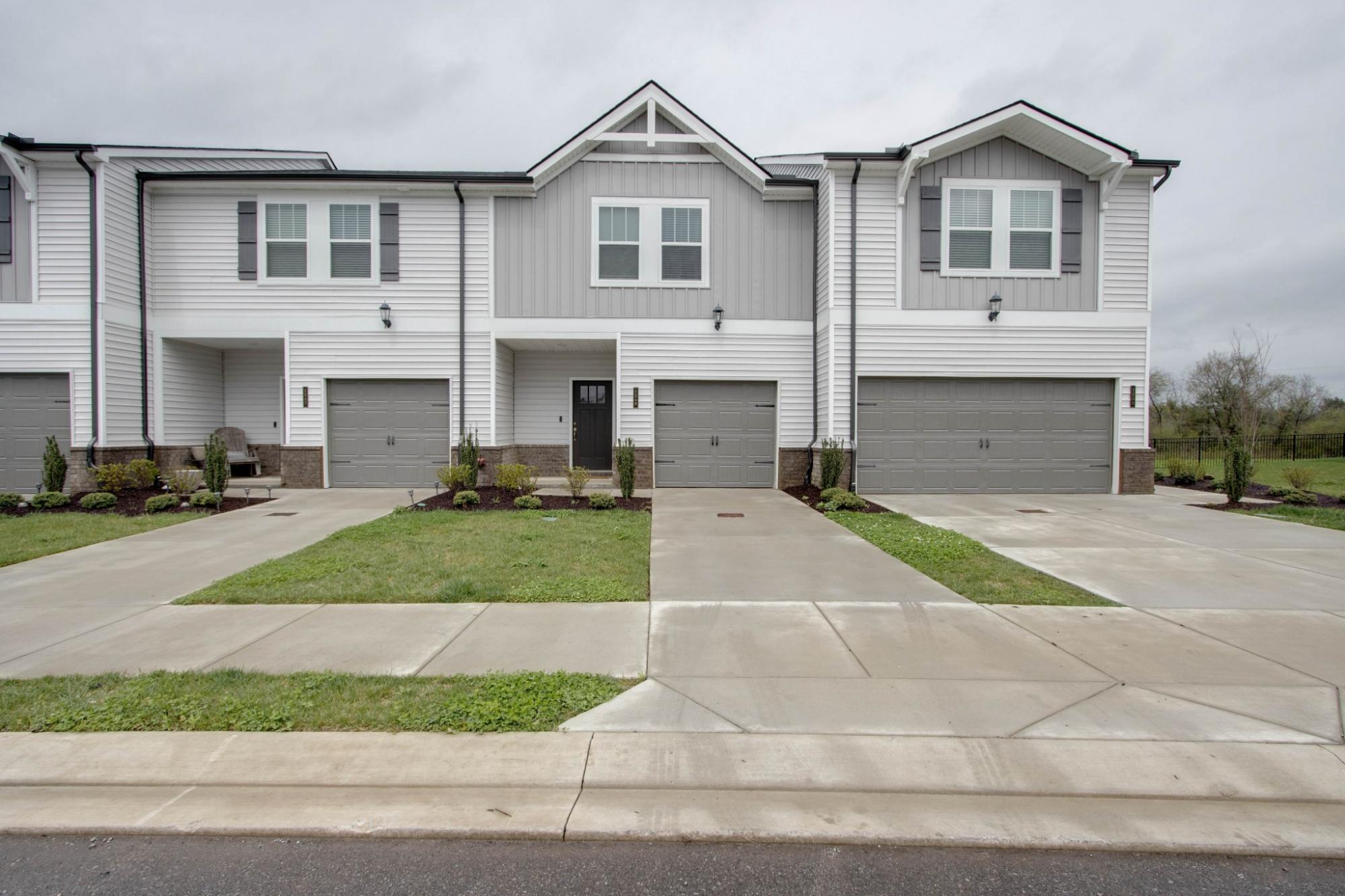 Picture of Home For Sale in Lebanon, Tennessee, United States