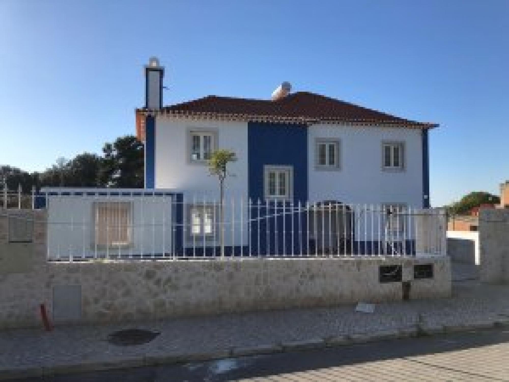 Picture of Duplex For Sale in Lisboa, Lisboa, Portugal