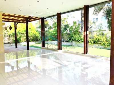 Villa For Sale in Meadows, United Arab Emirates