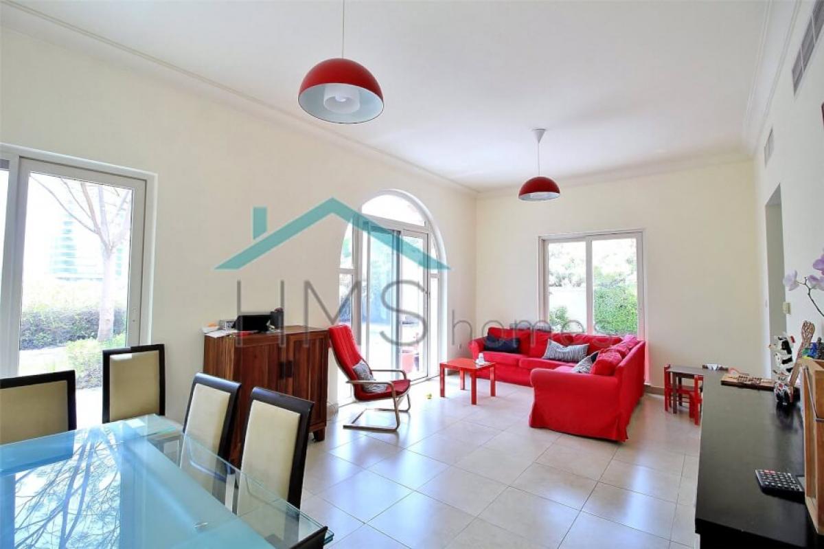 Picture of Villa For Sale in Dubai Sports City, Dubai, United Arab Emirates