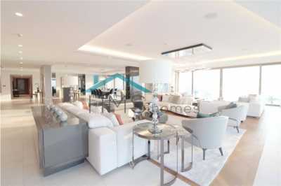 Home For Sale in The Palm Jumeirah, United Arab Emirates
