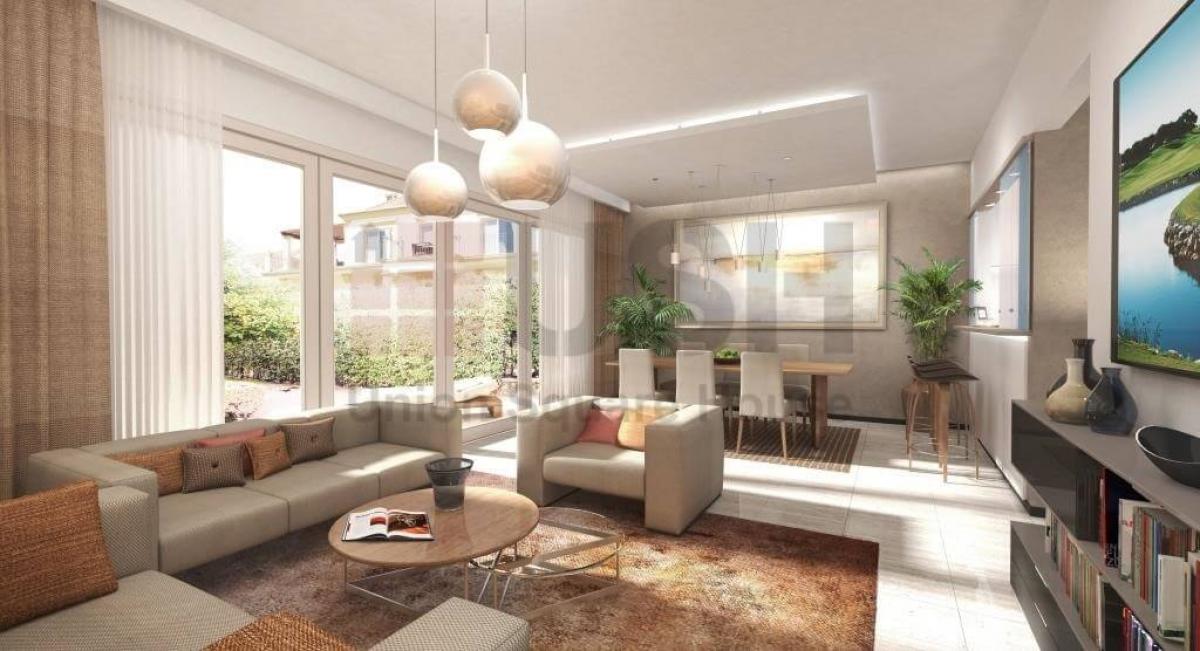 Picture of Home For Sale in Jumeirah Golf Estates, Dubai, United Arab Emirates