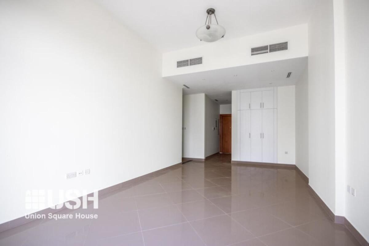 Picture of Apartment For Rent in Al Jaddaf, Dubai, United Arab Emirates