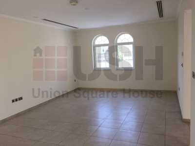 Villa For Rent in Jumeirah Park, United Arab Emirates