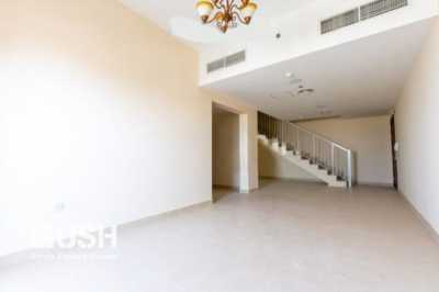Duplex For Sale in Dubai Sports City, United Arab Emirates