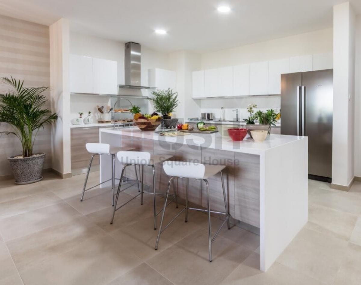 Picture of Apartment For Rent in Jumeirah Golf Estates, Dubai, United Arab Emirates