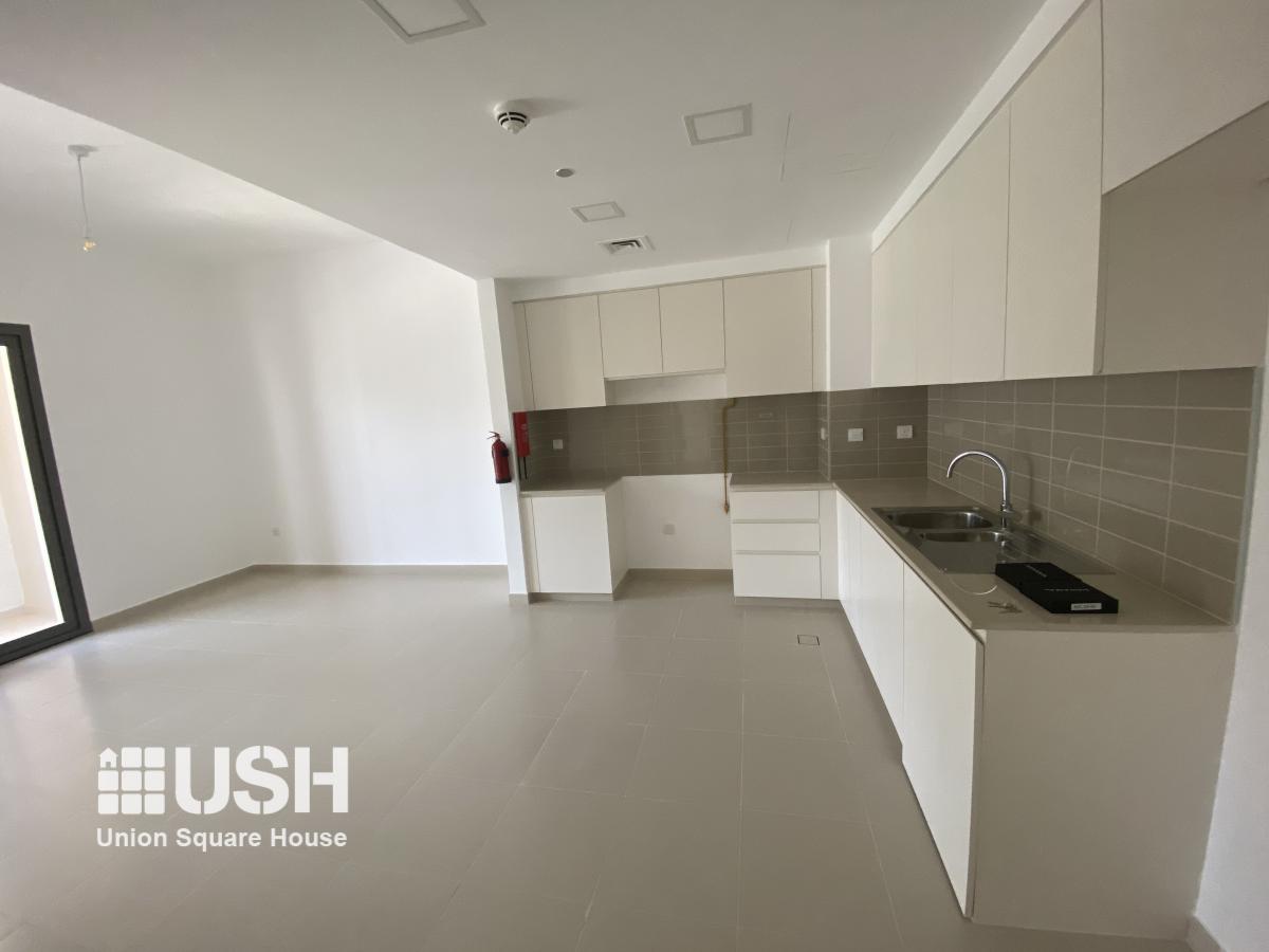 Picture of Apartment For Rent in Town Square, Dubai, United Arab Emirates