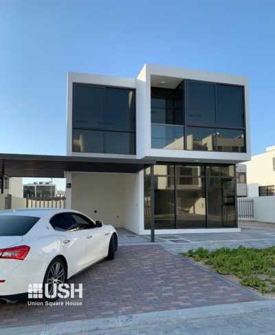Villa For Sale in The Roots Akoya Oxygen, United Arab Emirates