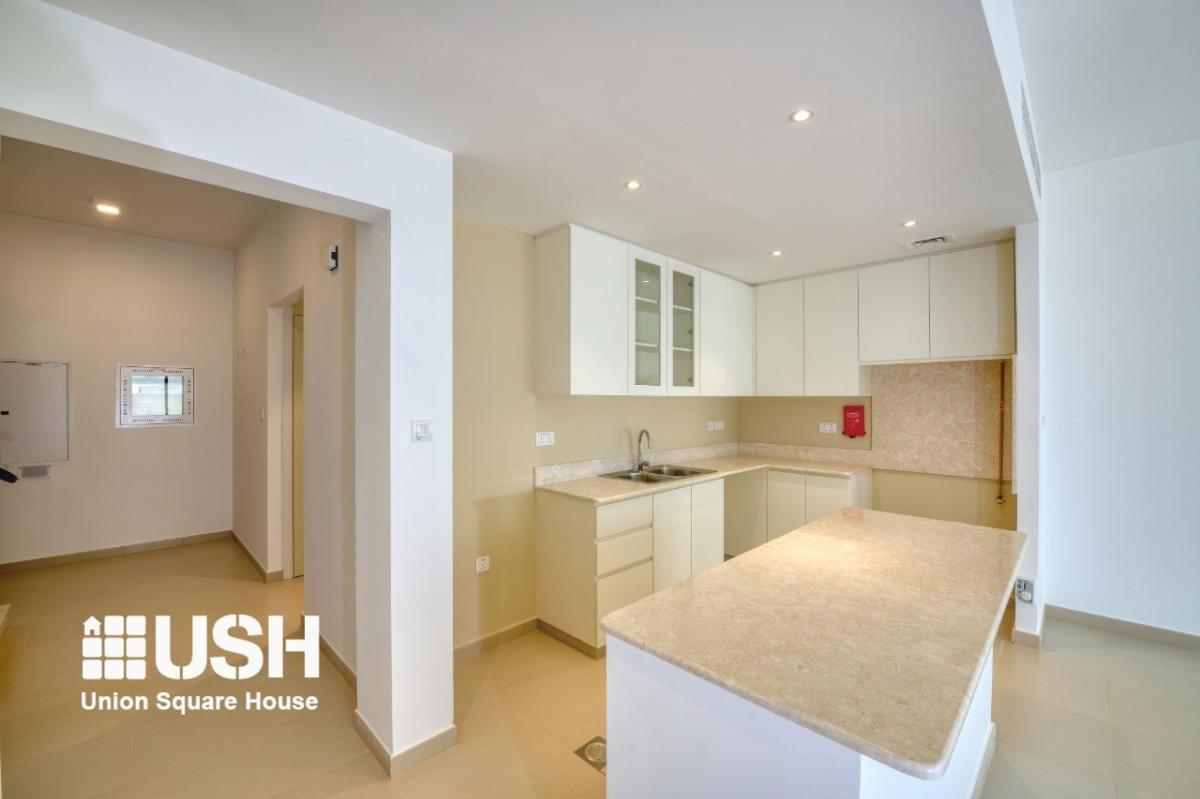 Picture of Home For Sale in Town Square, Dubai, United Arab Emirates