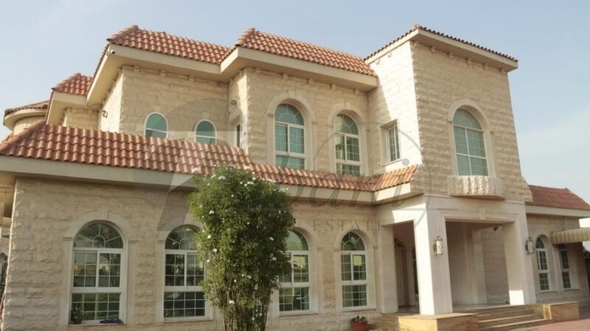 Picture of Villa For Sale in Al Muhaisnah, Dubai, United Arab Emirates