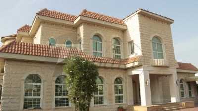 Villa For Sale in Al Muhaisnah, United Arab Emirates