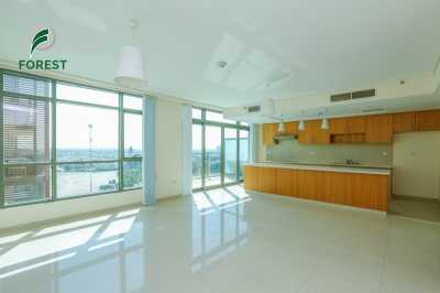 Apartment For Sale in The Views, United Arab Emirates
