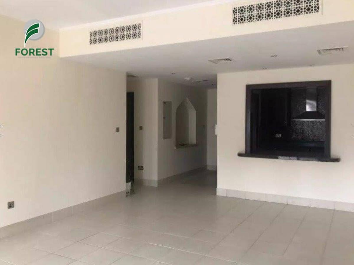 Picture of Apartment For Rent in Old Town, Dubai, United Arab Emirates