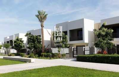 Villa For Sale in Town Square, United Arab Emirates