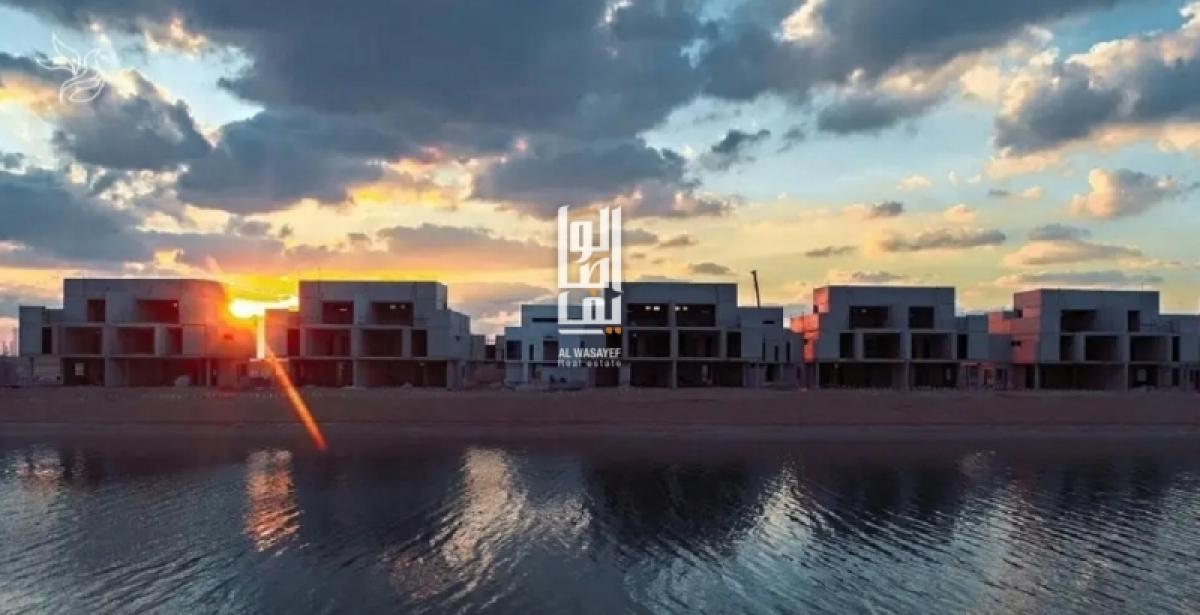 Picture of Villa For Sale in Sharjah Waterfront City, Sharjah, United Arab Emirates