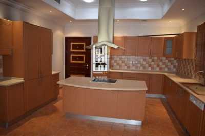 Villa For Sale in Umm Suqeim, United Arab Emirates