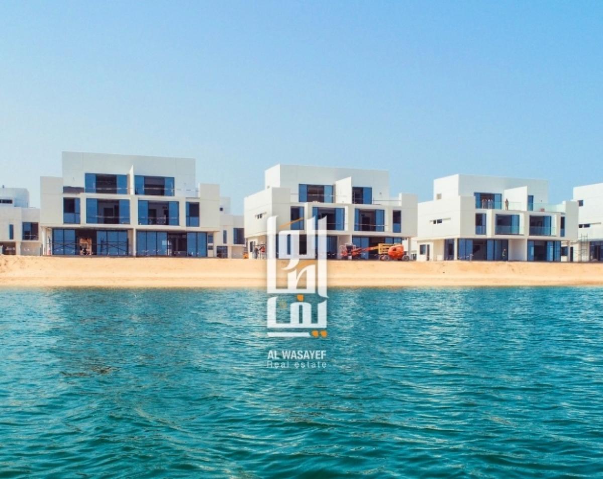 Picture of Villa For Sale in Sharjah Waterfront City, Sharjah, United Arab Emirates