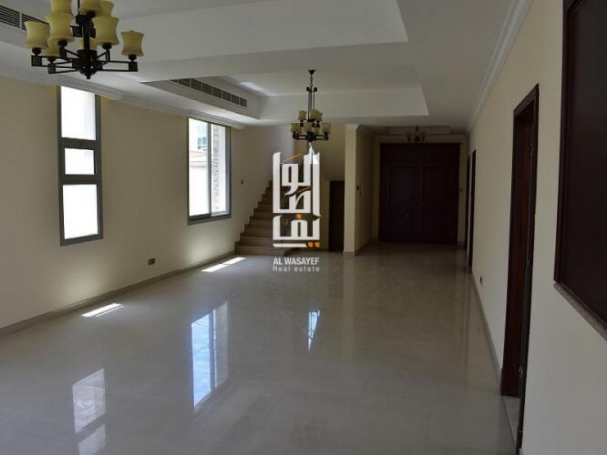 Picture of Villa For Rent in Al Manara, Dubai, United Arab Emirates