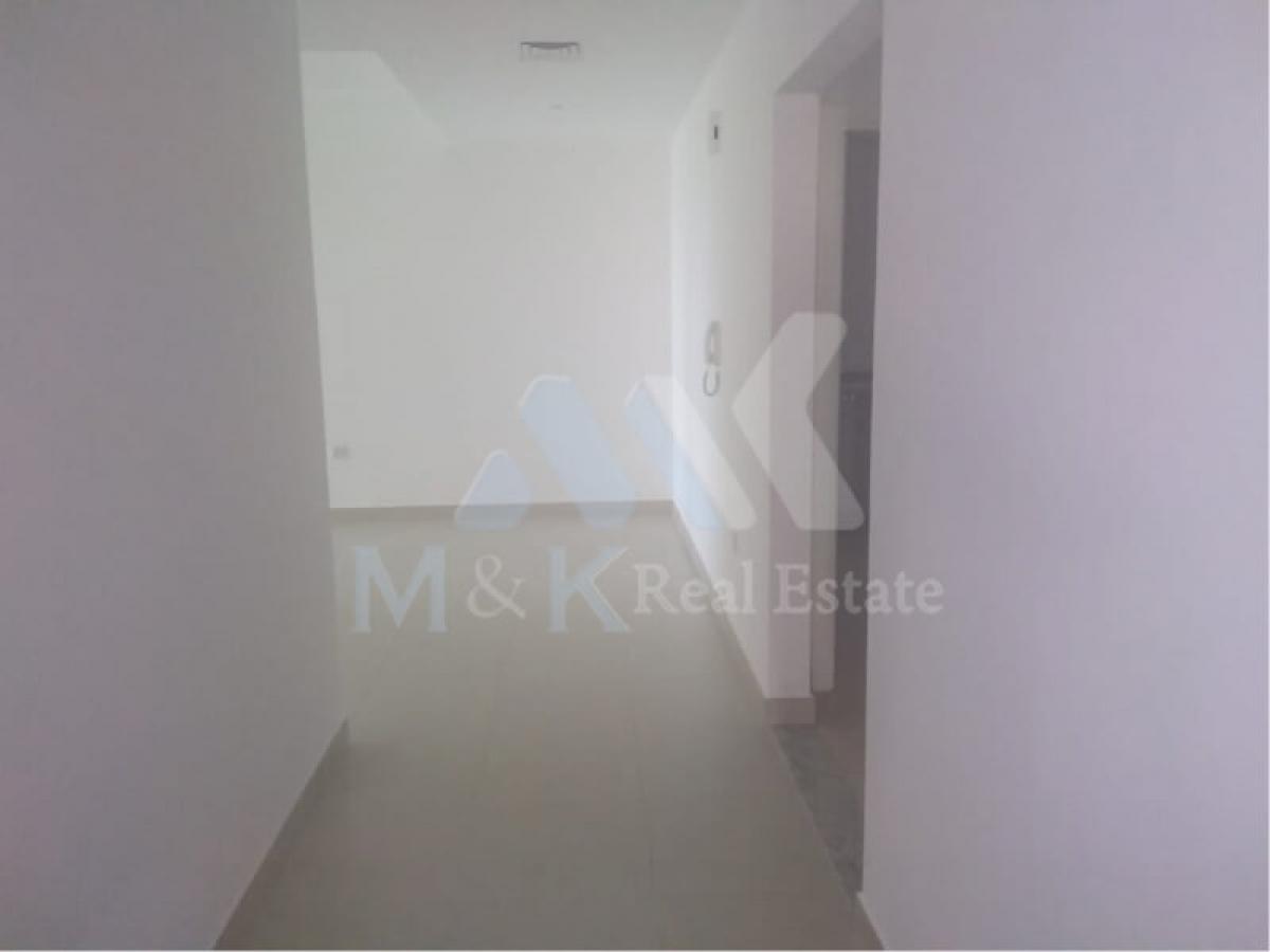 Picture of Apartment For Rent in Al Quoz, Dubai, United Arab Emirates
