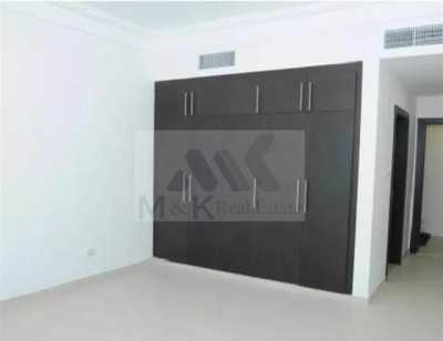 Apartment For Rent in Al Karama, United Arab Emirates