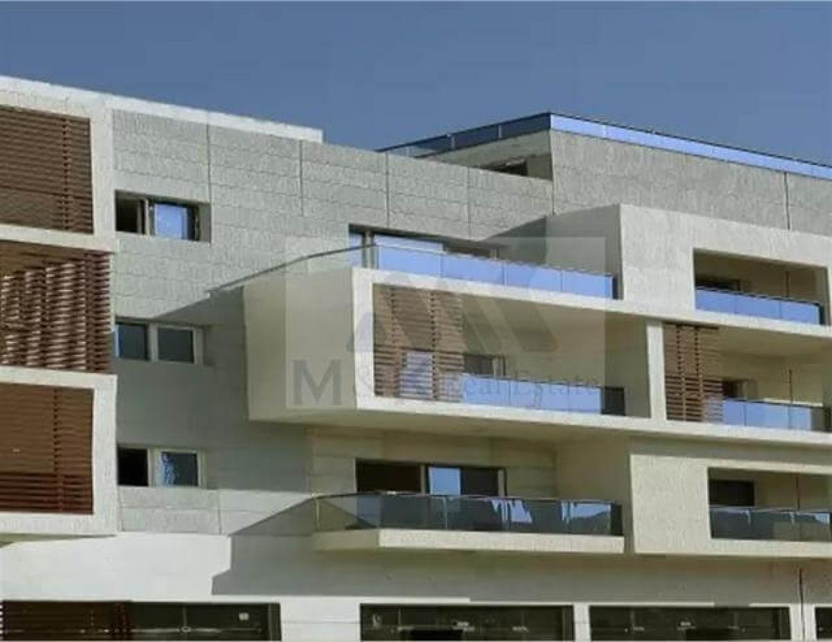 Picture of Apartment For Rent in Al Karama, Dubai, United Arab Emirates