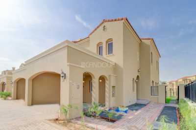 Villa For Rent in Serena, United Arab Emirates