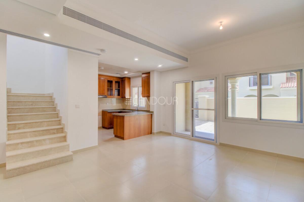 Picture of Villa For Sale in Serena, Dubai, United Arab Emirates