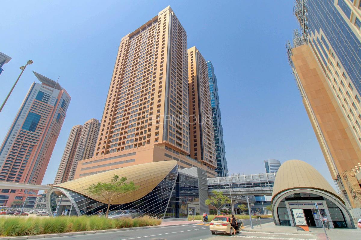 Picture of Apartment For Rent in Barsha Heights (Tecom), Dubai, United Arab Emirates