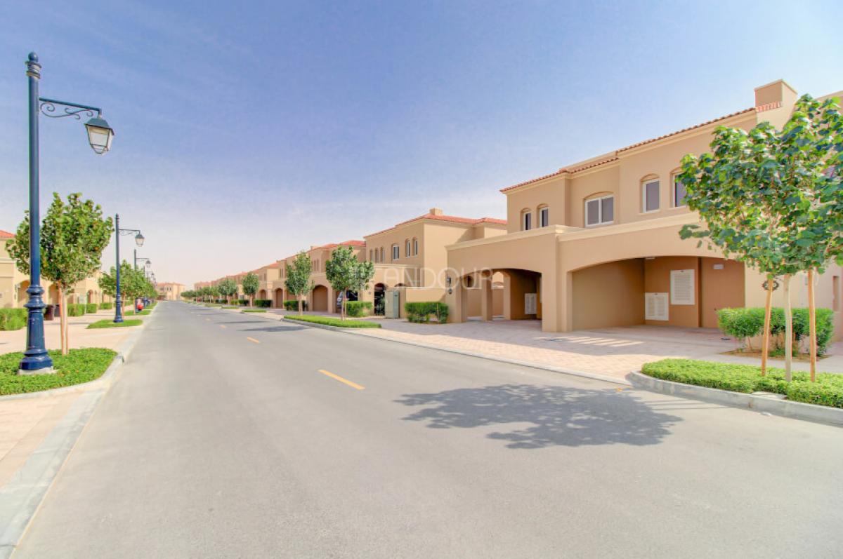 Picture of Villa For Rent in Serena, Dubai, United Arab Emirates