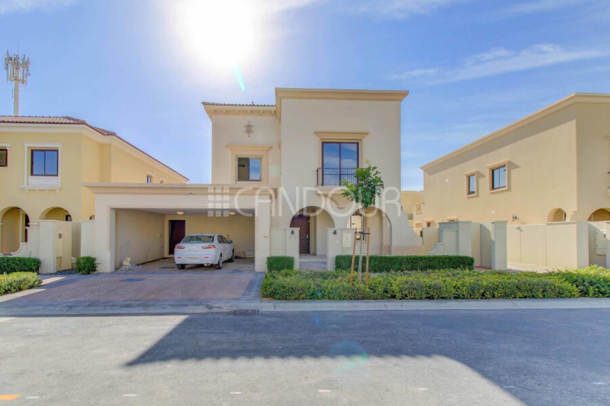 Picture of Villa For Sale in Arabian Ranches 2, Dubai, United Arab Emirates