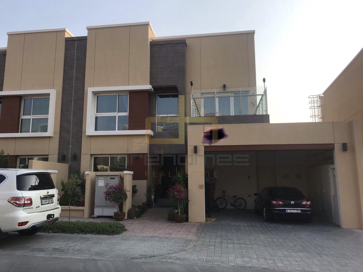 Picture of Villa For Sale in Al Barsha, Dubai, United Arab Emirates