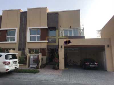 Villa For Sale in Al Barsha, United Arab Emirates