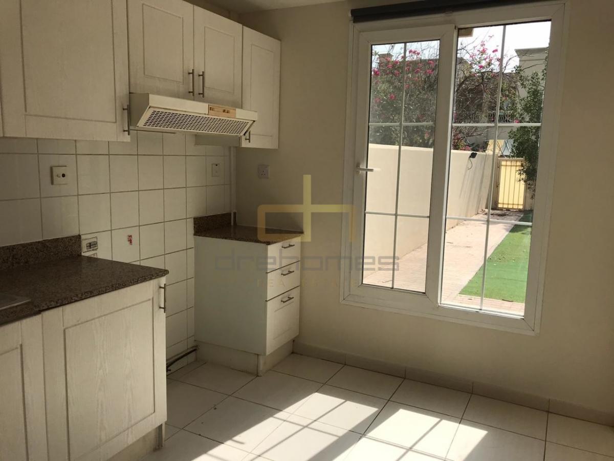 Picture of Villa For Sale in The Springs, Dubai, United Arab Emirates