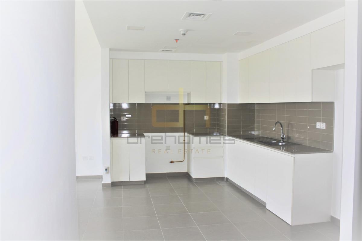 Picture of Apartment For Rent in Town Square, Dubai, United Arab Emirates