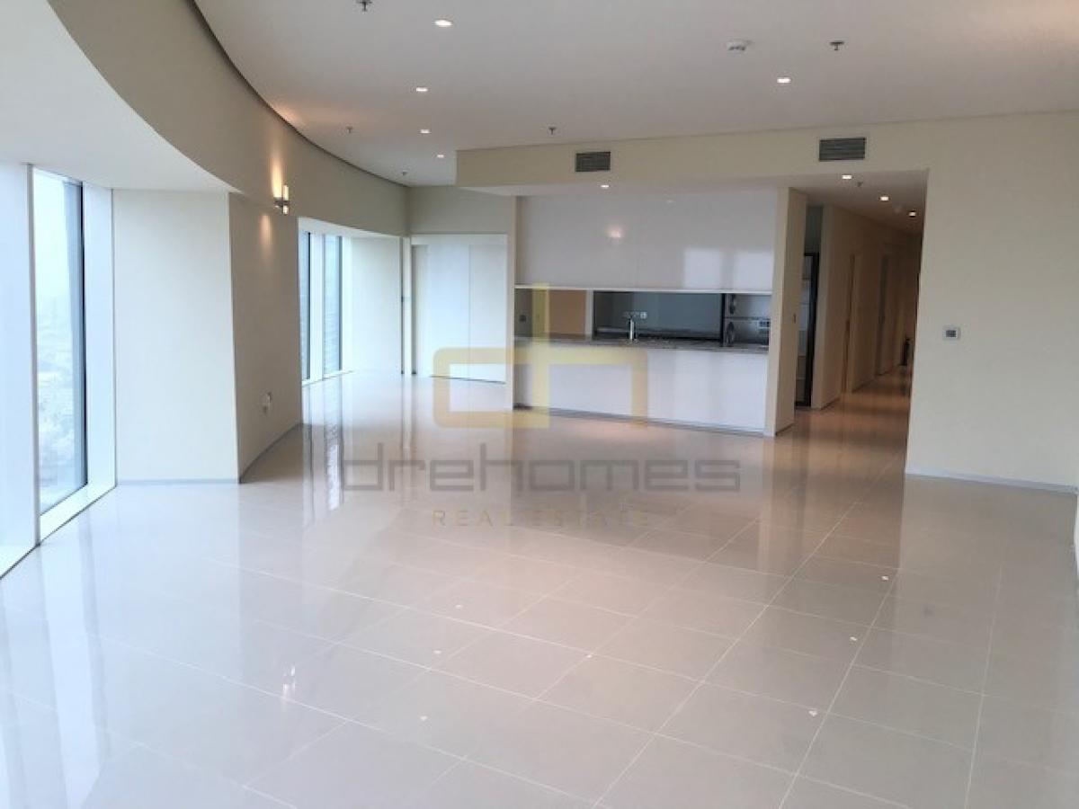 Picture of Duplex For Rent in Sheikh Zayed Road, Dubai, United Arab Emirates