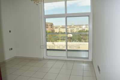Apartment For Sale in Dubai Studio City (Dsc), United Arab Emirates