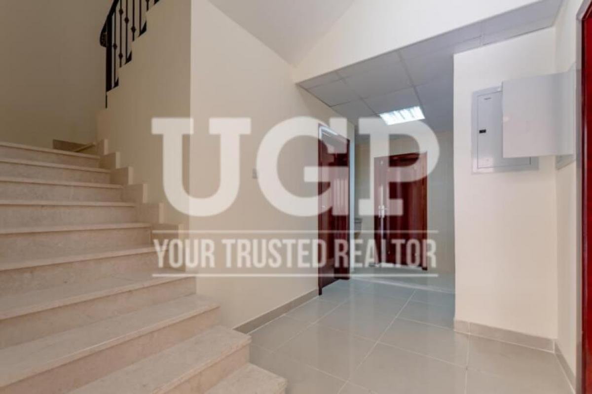 Picture of Villa For Rent in Al Qurm, Abu Dhabi, United Arab Emirates