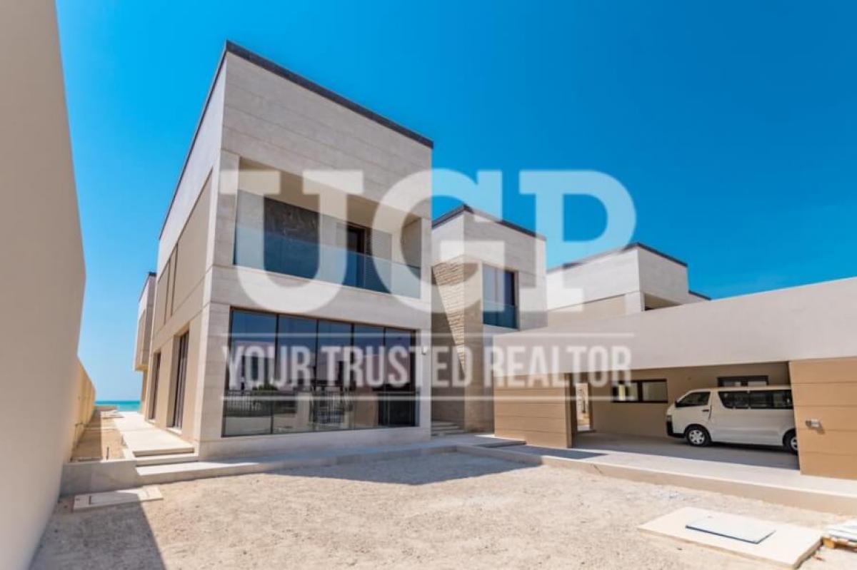 Picture of Villa For Sale in Saadiyat Island, Abu Dhabi, United Arab Emirates