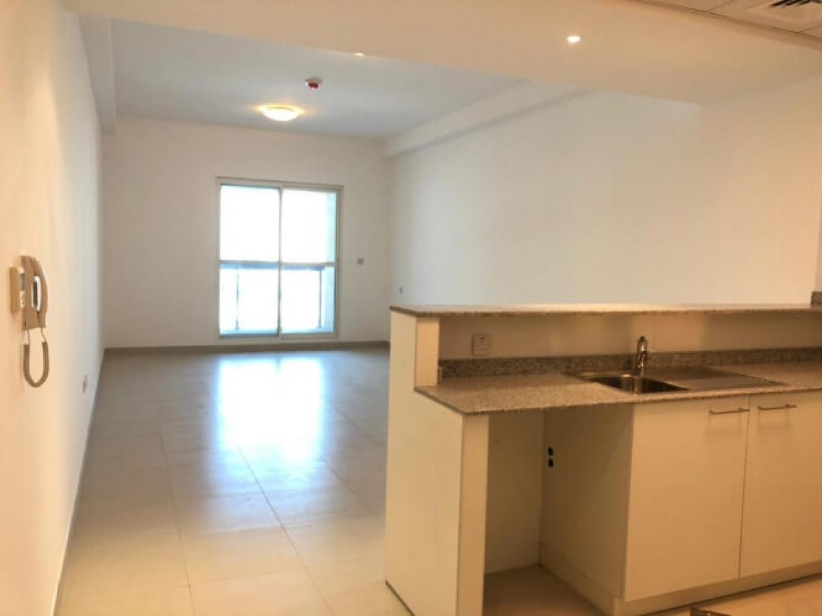 Picture of Apartment For Rent in Al Quoz, Dubai, United Arab Emirates