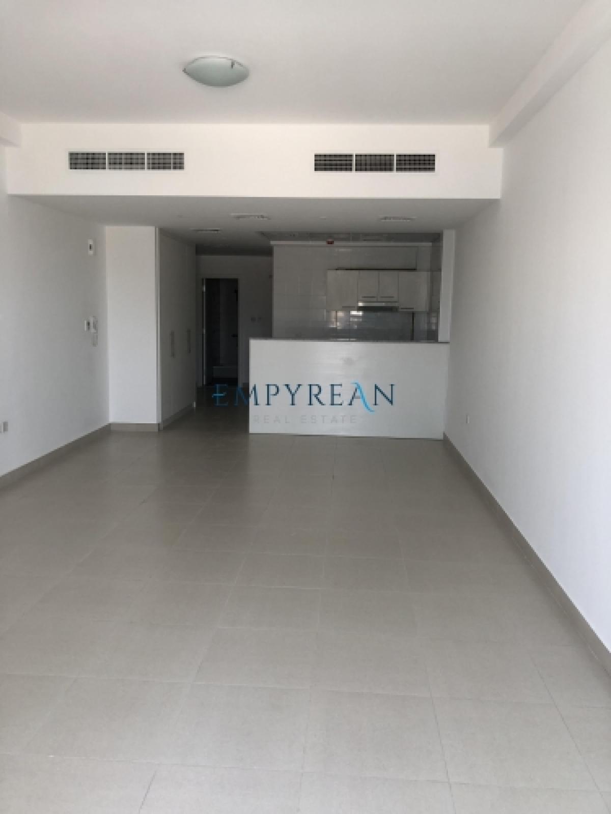 Picture of Apartment For Rent in Al Quoz, Dubai, United Arab Emirates