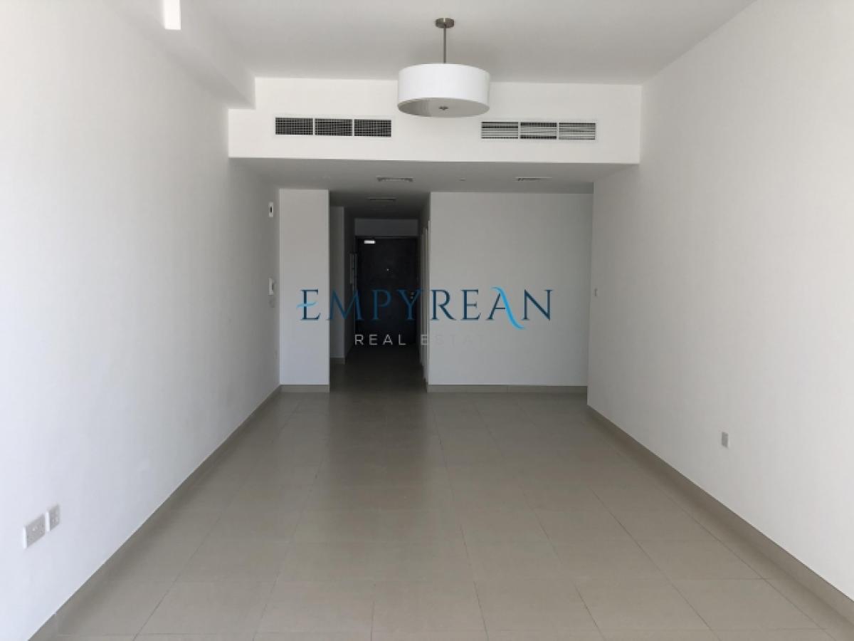 Picture of Apartment For Rent in Al Quoz, Dubai, United Arab Emirates