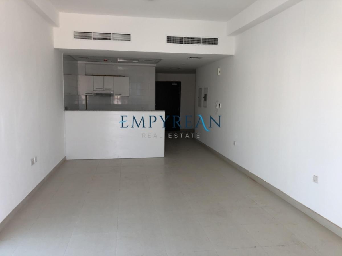 Picture of Apartment For Rent in Al Quoz, Dubai, United Arab Emirates