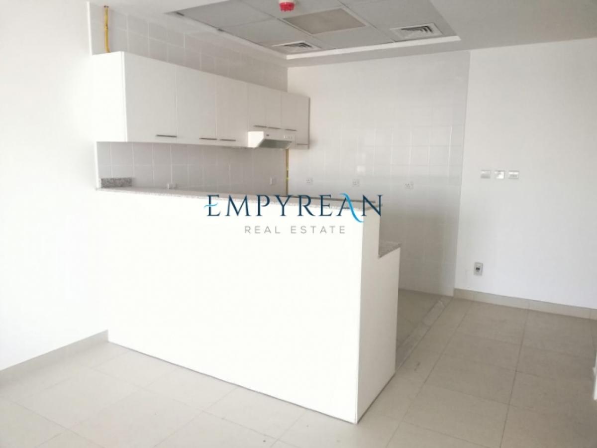 Picture of Apartment For Rent in Al Quoz, Dubai, United Arab Emirates