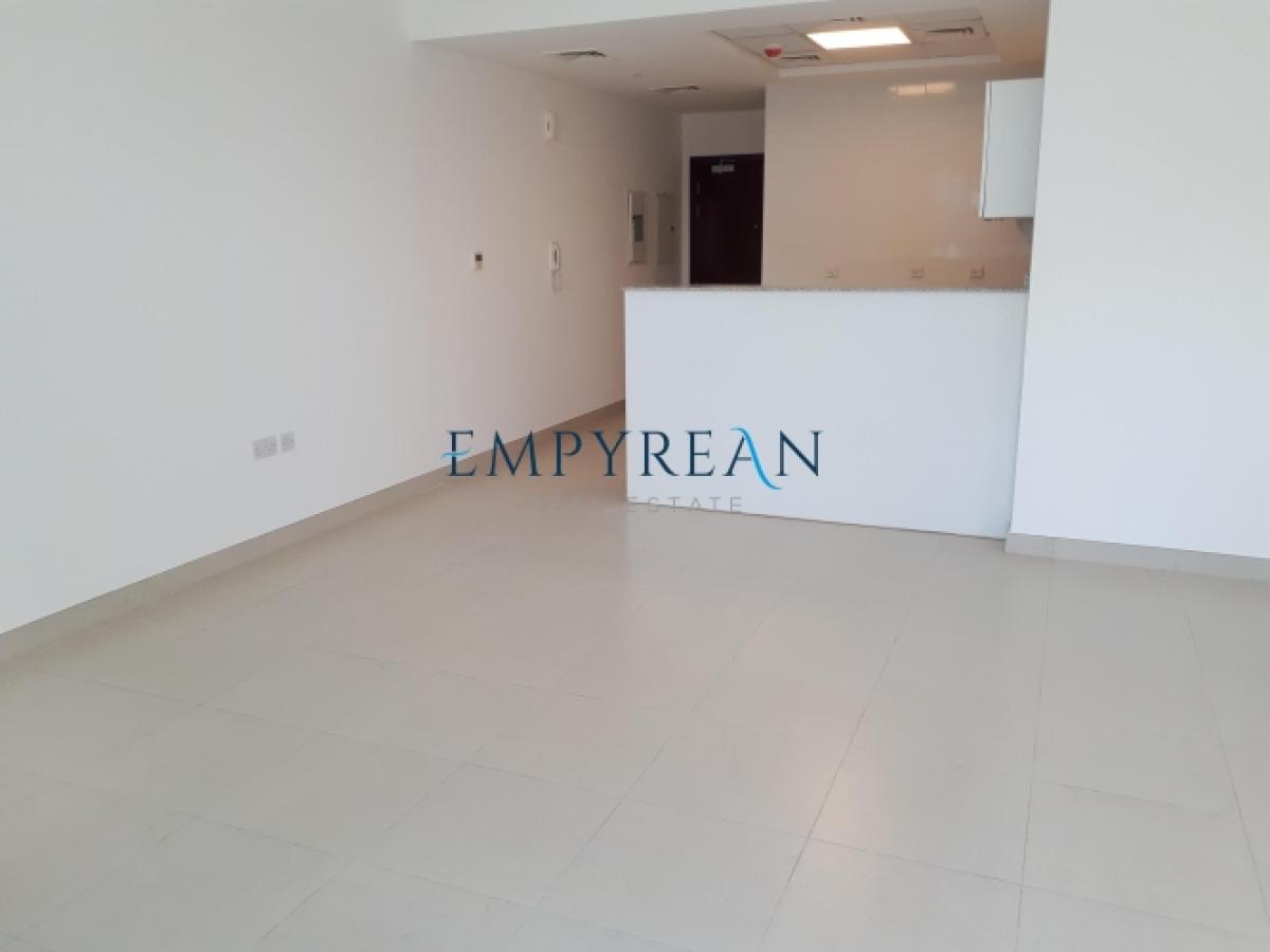 Picture of Apartment For Rent in Al Quoz, Dubai, United Arab Emirates