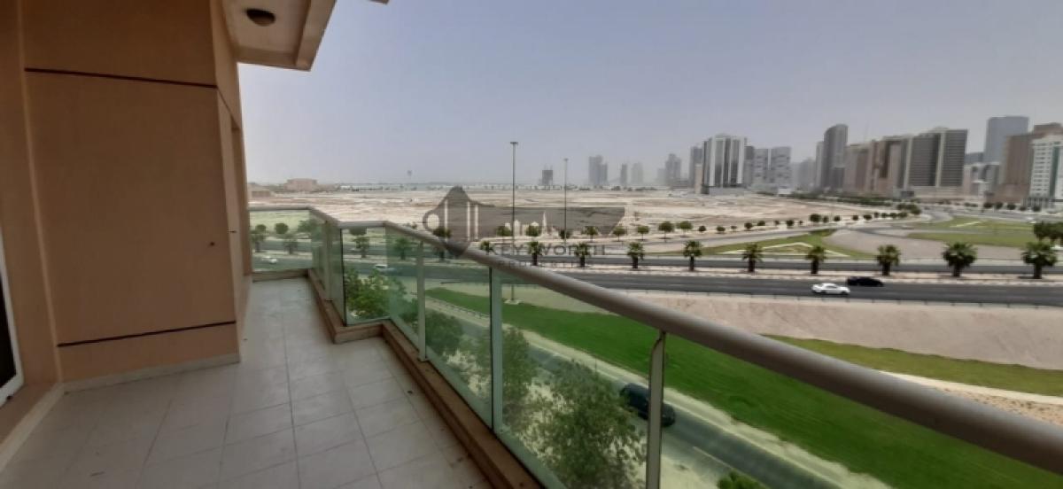 Picture of Apartment For Rent in Al Mamzar, Dubai, United Arab Emirates